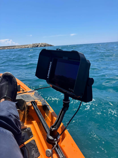 Lowrance Elite FS9 Güneşlik