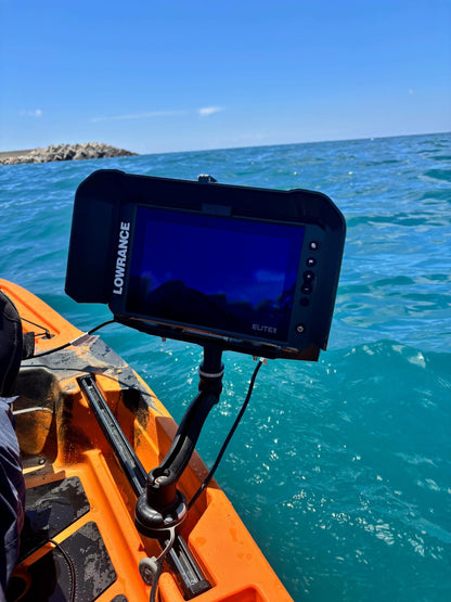 Lowrance Elite FS9 Güneşlik